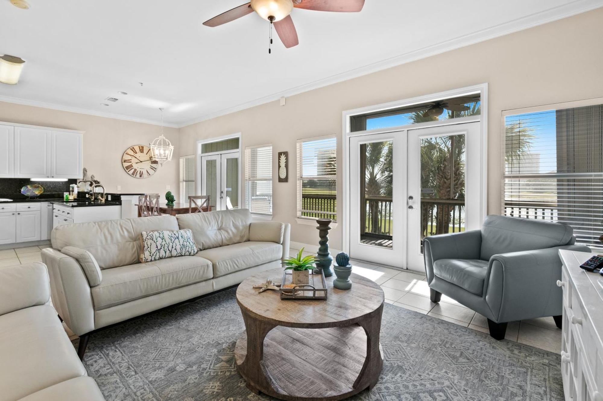 Seascape Lakefront Villas Destin Kamer foto